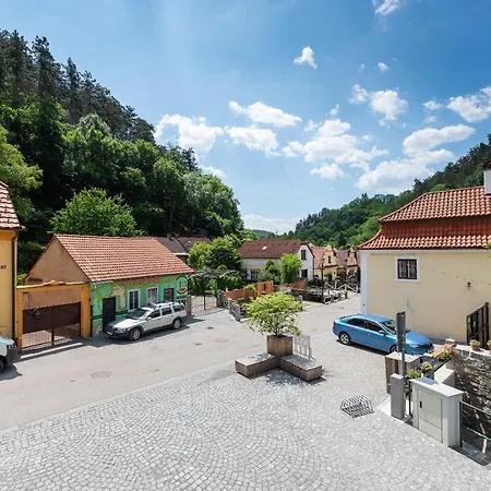 Apartman Muzeum Obchodu Karlstejn Exterior photo